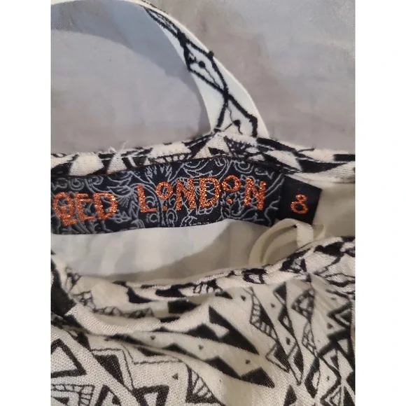 QED London abstract black white.strappy flowy dress festival boho Women SZ M - Picture 7 of 12